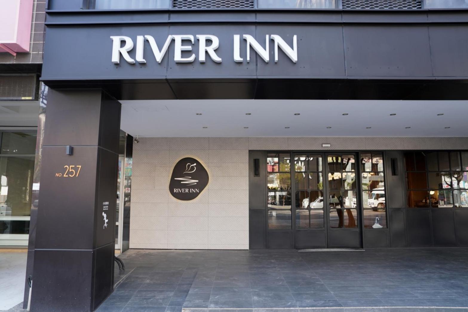River Inn Station كاوشيونغ المظهر الخارجي الصورة